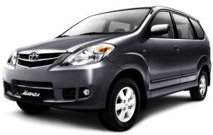TOYOTA AVANZA7